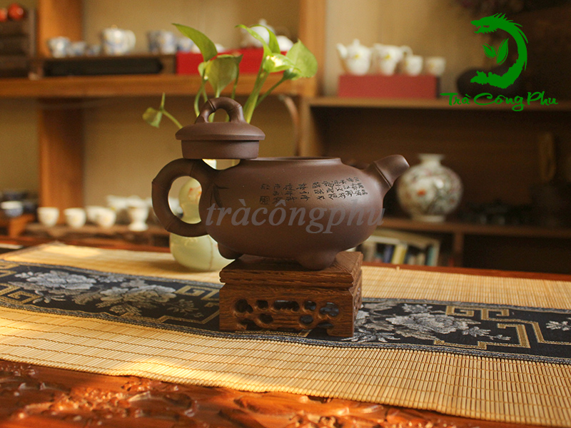 Ấm tử sa quai trúc ATS1258